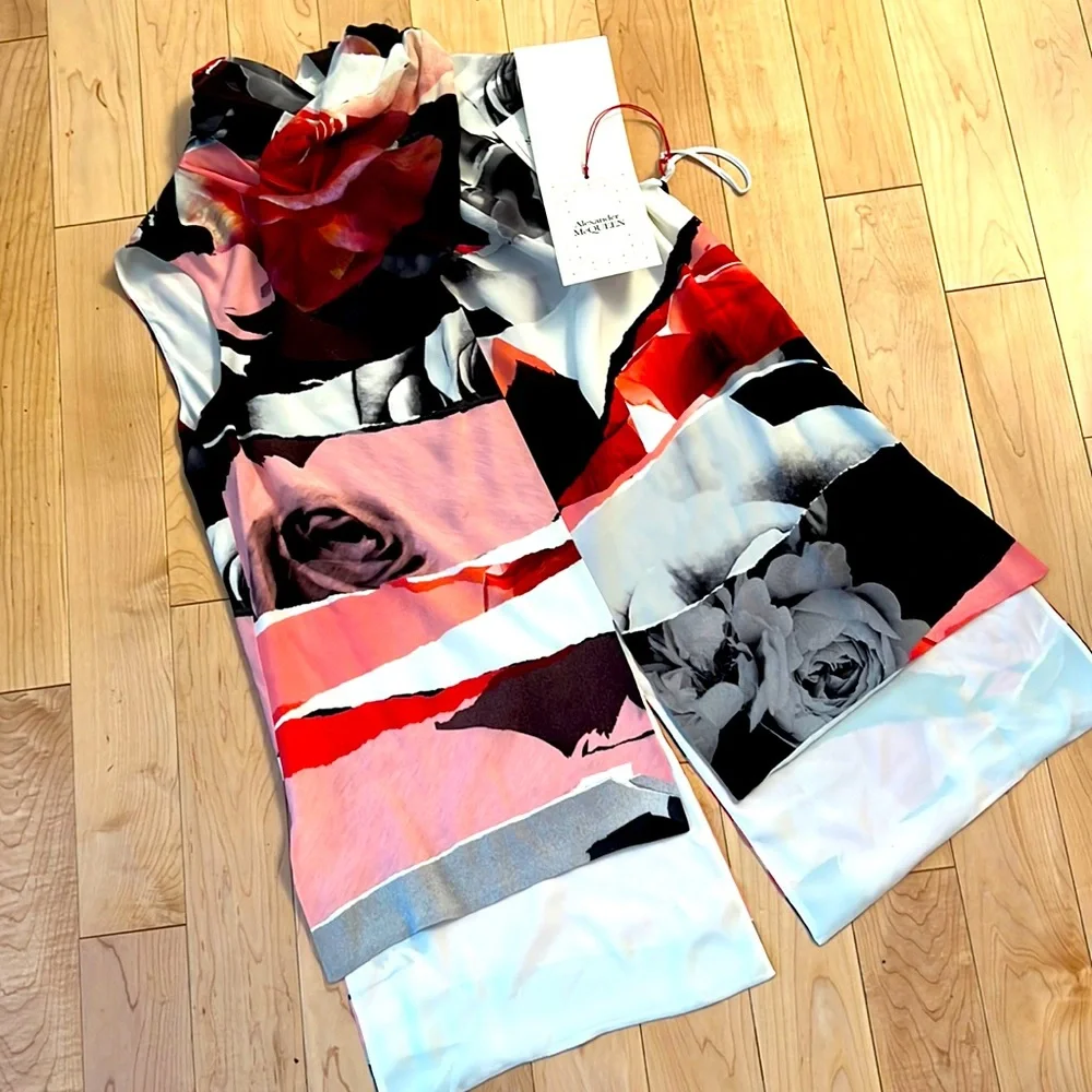 Alexander McQueen Top Torn Rose Black White Red Grey Size 46 - Picture 1 of 8